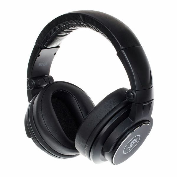 Mackie MC-150