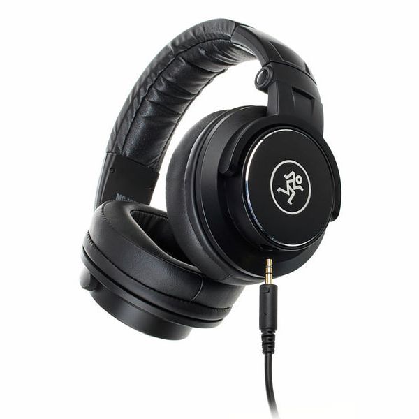 Mackie MC-150