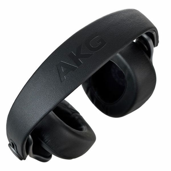 AKG K-371