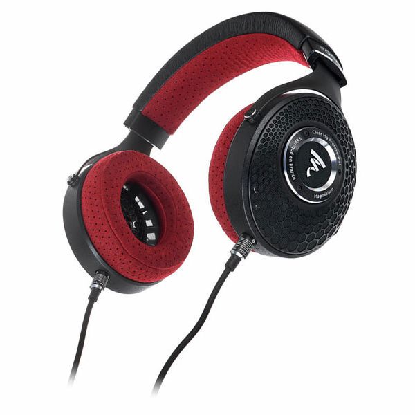 Focal Clear MG Professional