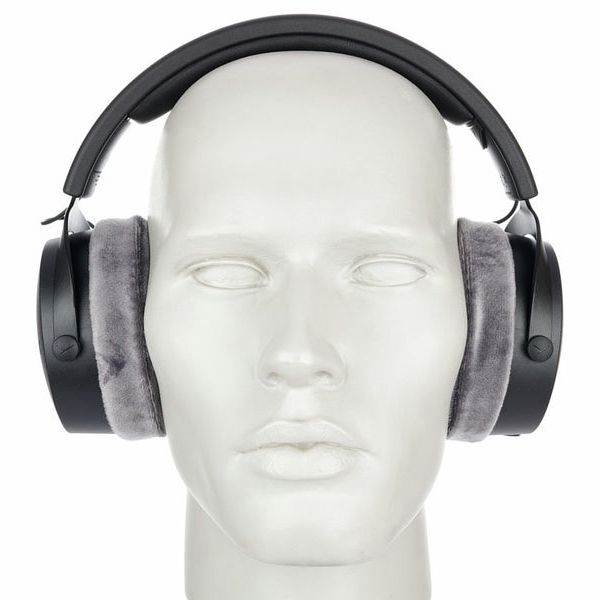 beyerdynamic DT 700 PRO X