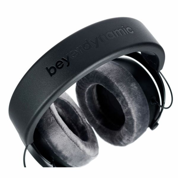 beyerdynamic DT 900 PRO X