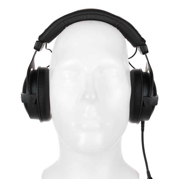 beyerdynamic DT-770 M