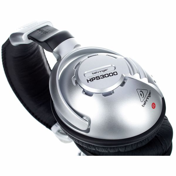 Behringer HPS3000