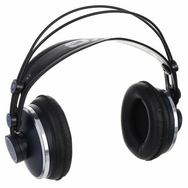 AKG K-271 MKII