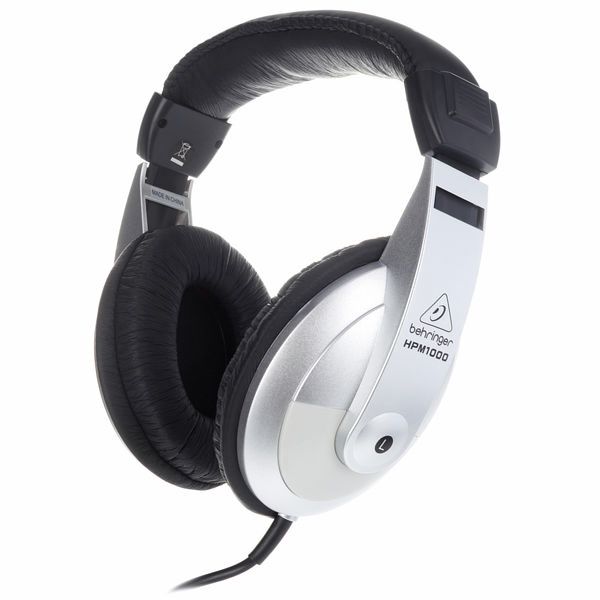 Behringer HPM1000