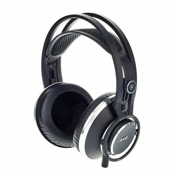 AKG K-872: Detailní test špičkových uzavřených studiových sluchátek