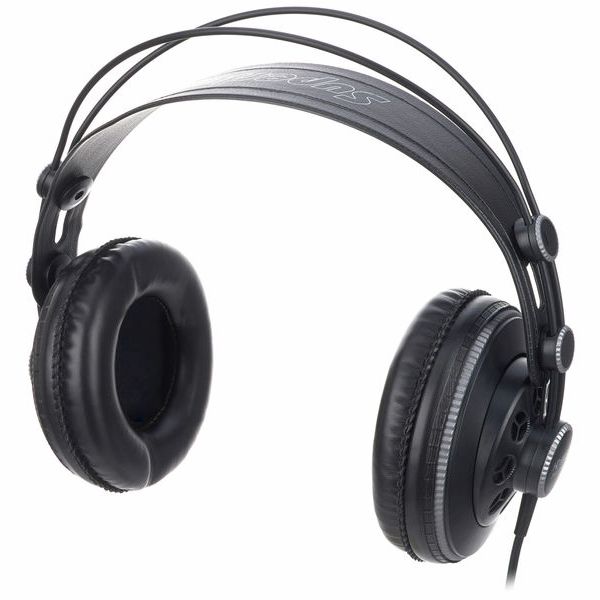 Superlux HD-681 B test a hodnocení: cenově dostupné semi-open sluchátka