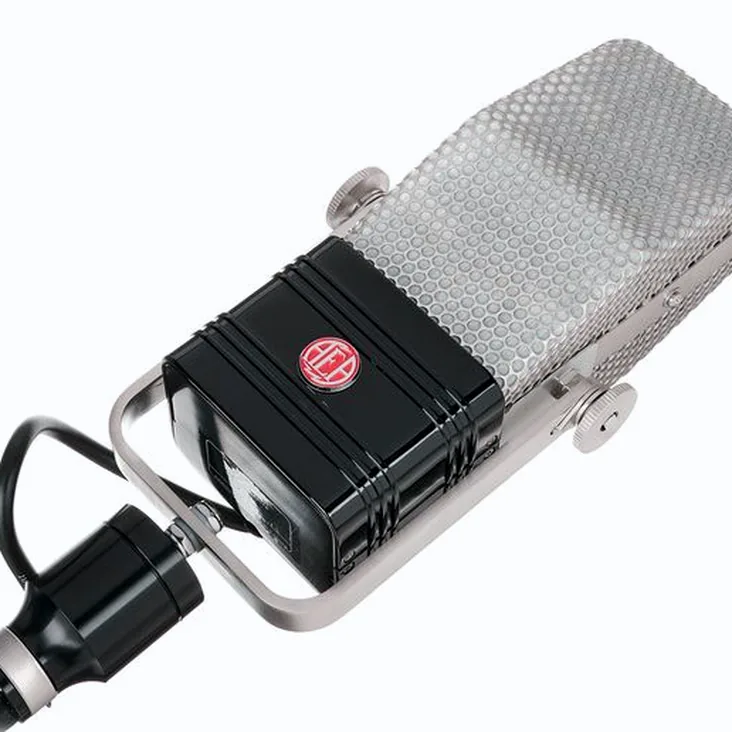 AEA R44CXE Recenze: Ověřujeme spolehlivost v mixu