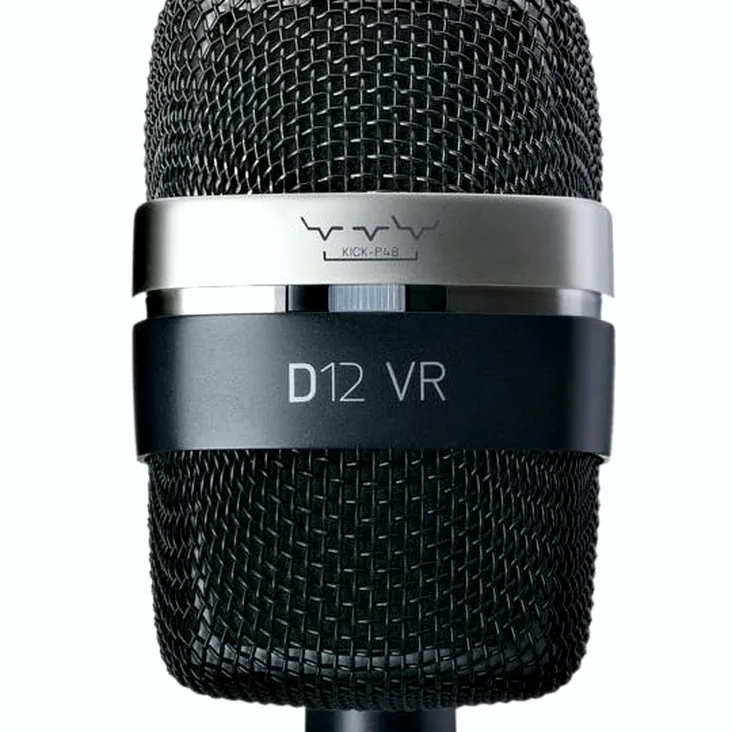 AKG D12 VR Recenze: Otestováno a ohodnoceno ve studiu