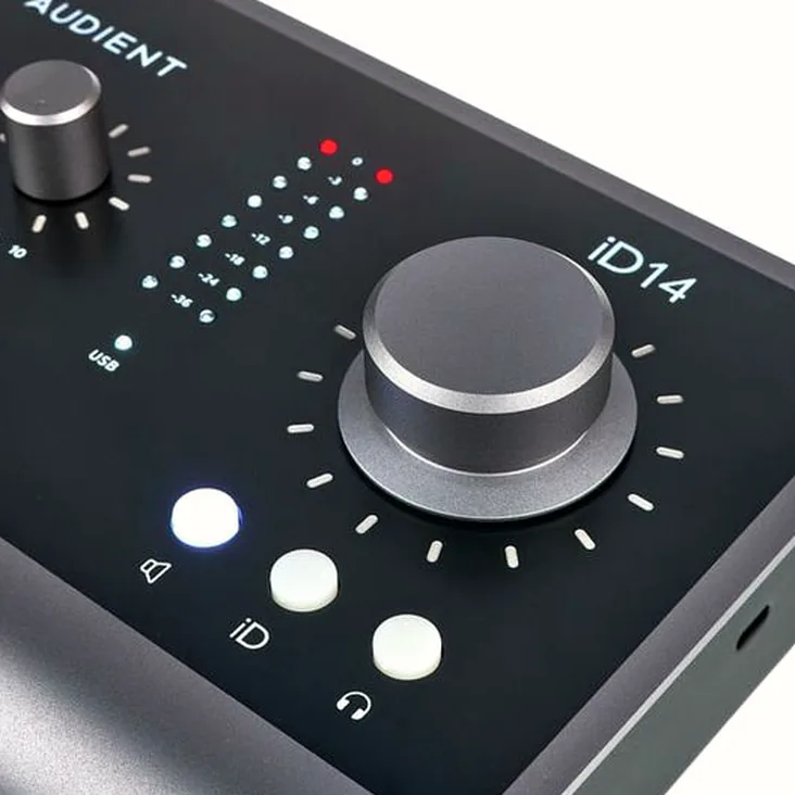 Audient iD14 MKII Recenze: Stojí za to?