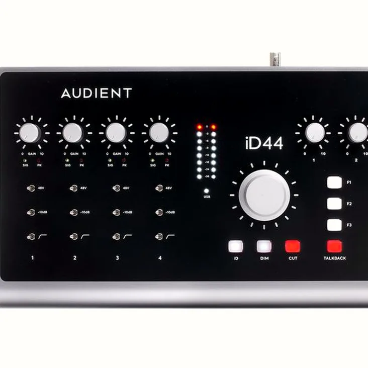 Audient iD44 MKII Recenze: Zvuk a funkce