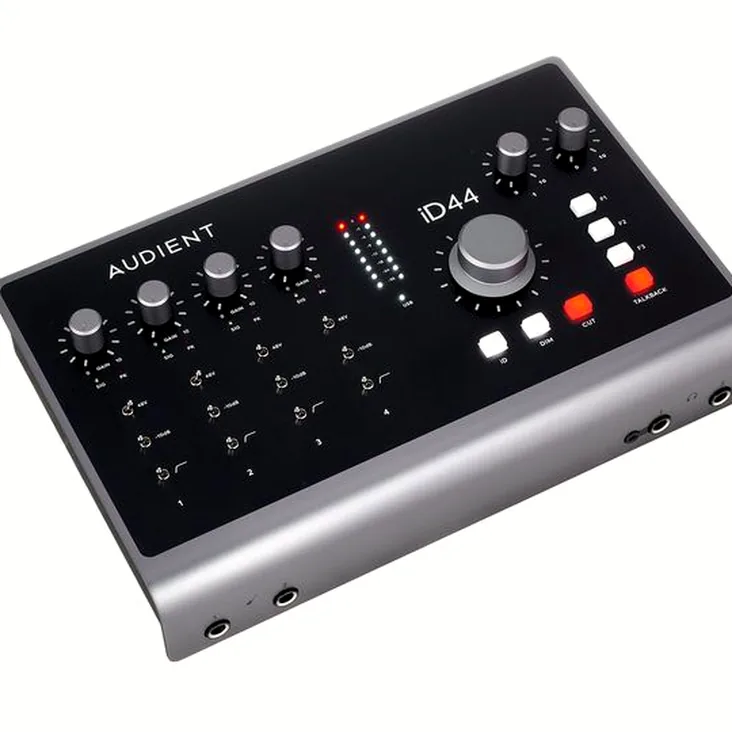 Audient iD44 MKII Recenze: Zvuk a funkce