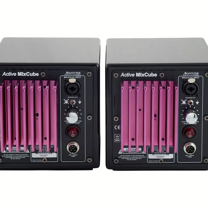 Avantone MixCubes Active Black Recenze: Než si koupíte tyto reproduktory