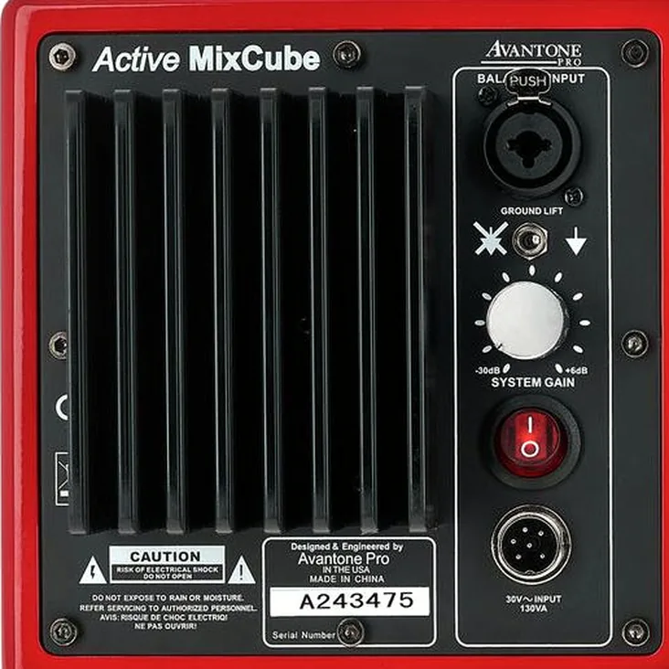 Avantone MixCubes Active Red Single Recenze: Jsou to monitory pro vás?