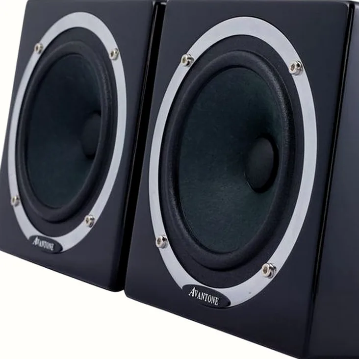 Avantone MixCubes black Recenze: Silné a slabé stránky modelu