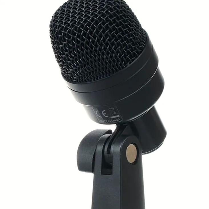 Behringer BC1200 Recenze: Otestováno a ohodnoceno ve studiu