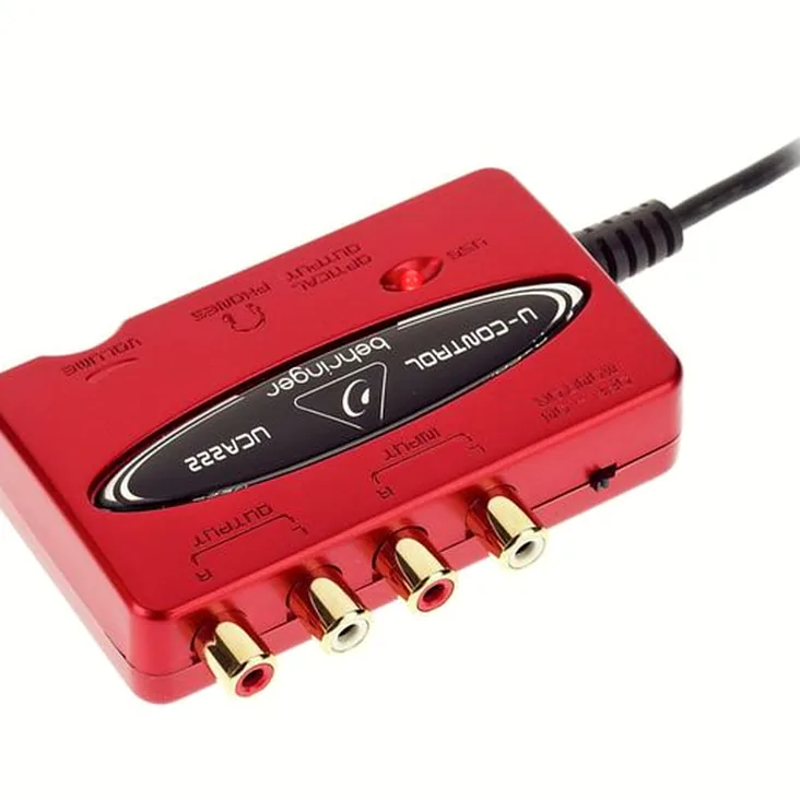 Behringer U-Control UCA222 Recenze: Hlavní funkce