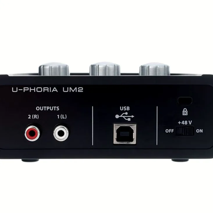 Behringer U-Phoria UM2 Recenze: Proč koupit?