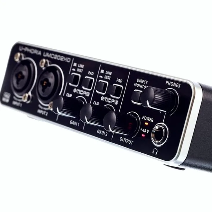 Behringer U-Phoria UMC202HD Recenze: Silné a slabé stránky