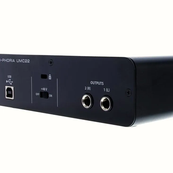 Behringer U-Phoria UMC22 Recenze: Upřímný názor