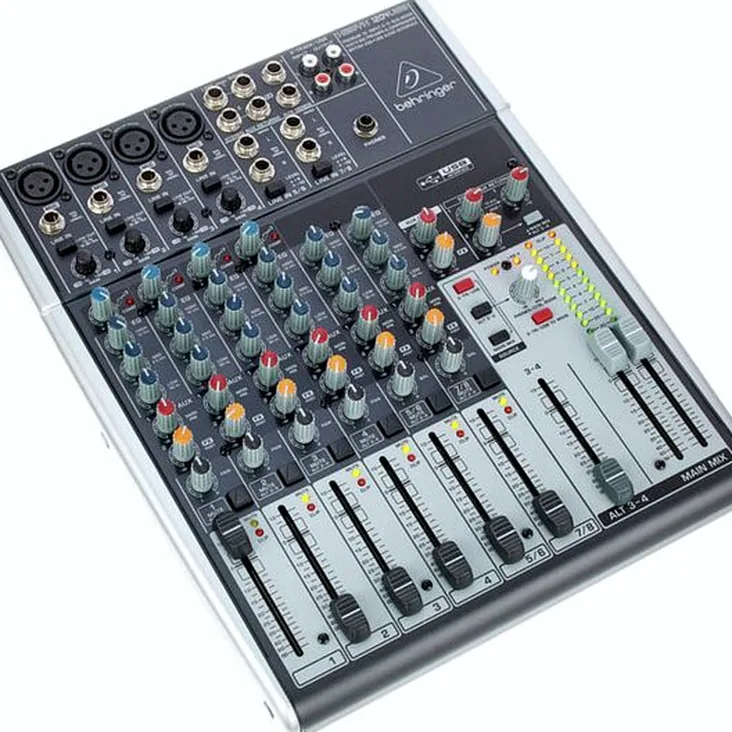 Behringer Xenyx 1204USB Recenze: Odborná analýza
