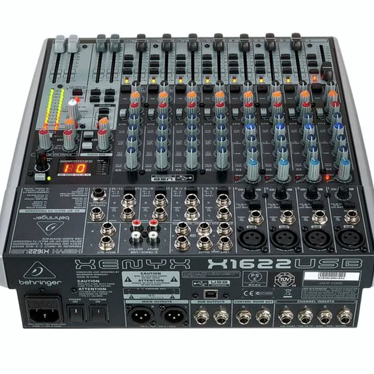 Behringer Xenyx X1622USB Recenze: Specifikace a analýza