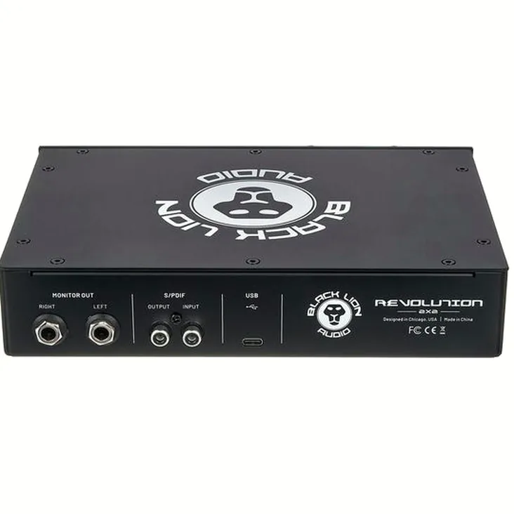 Black Lion Audio Revolution 2×2 Recenze: Bližší pohled