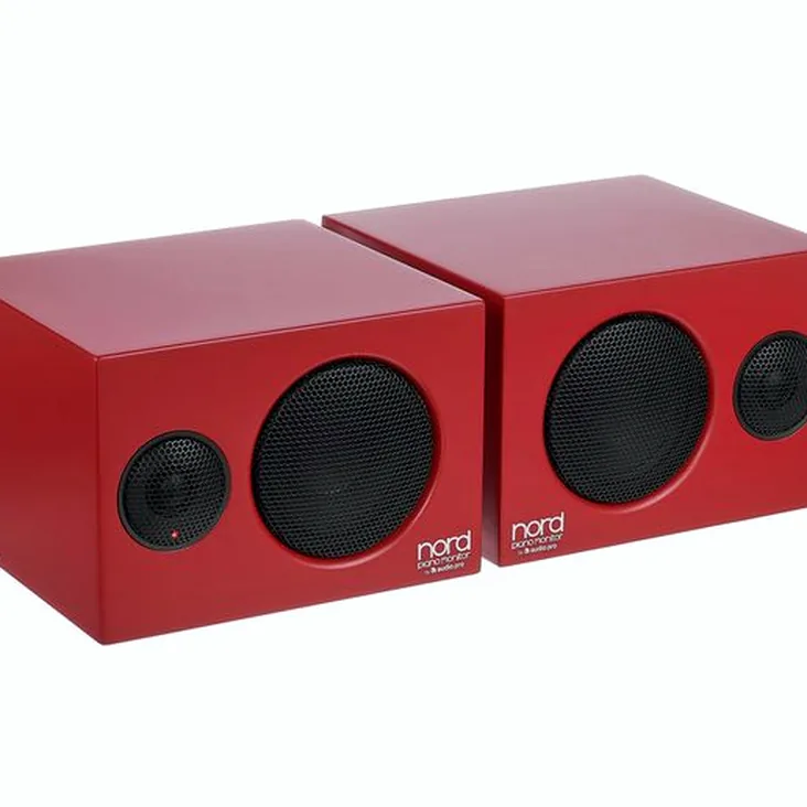 Clavia Nord Piano Monitor V2 Recenze: Objektivní pohled na vybavení