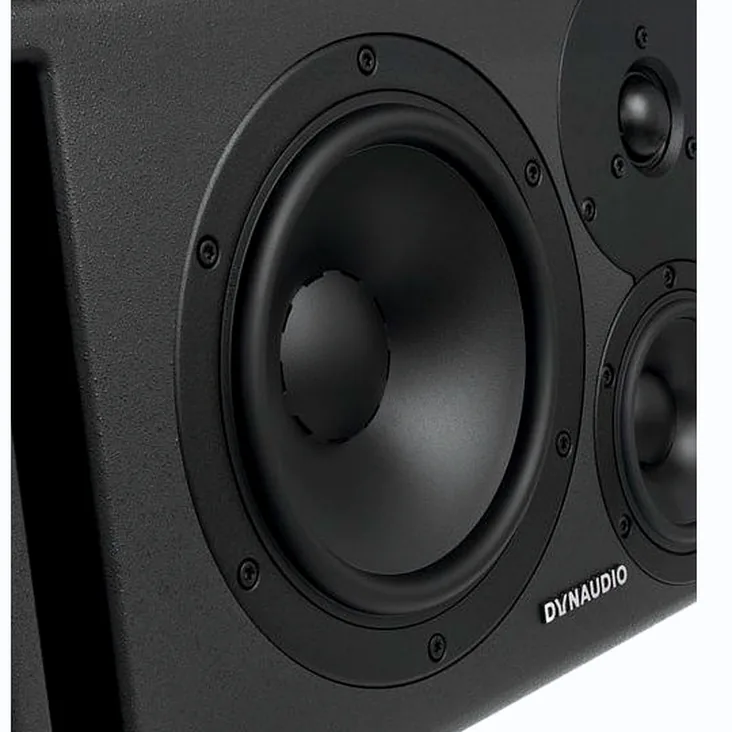 Dynaudio Core 47 Right Recenze: Měli byste je koupit do studia?