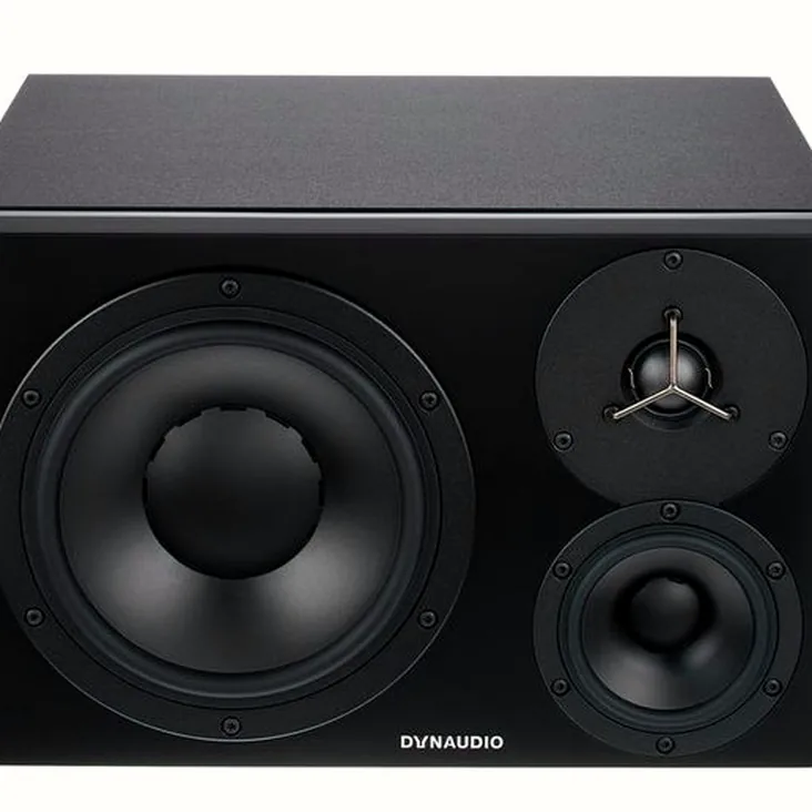 Dynaudio LYD-48 Black Right Recenze: Analýza frekvenčního pásma a výkonu