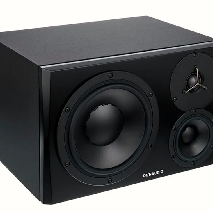 Dynaudio LYD-48 Black Right Recenze: Analýza frekvenčního pásma a výkonu