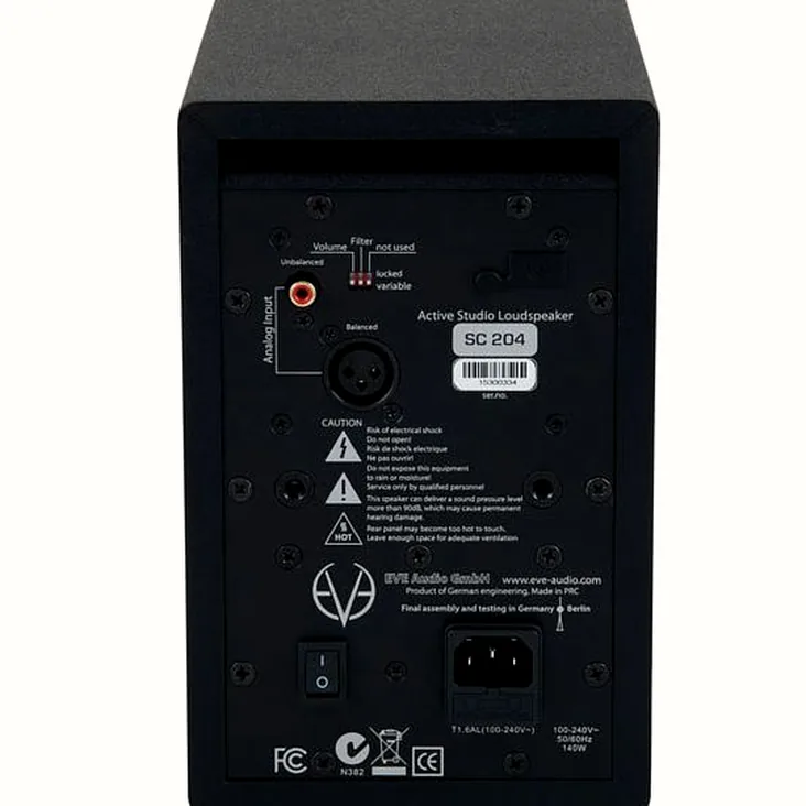 EVE Audio SC204 Recenze: Hit nebo propadák v této cenové kategorii?