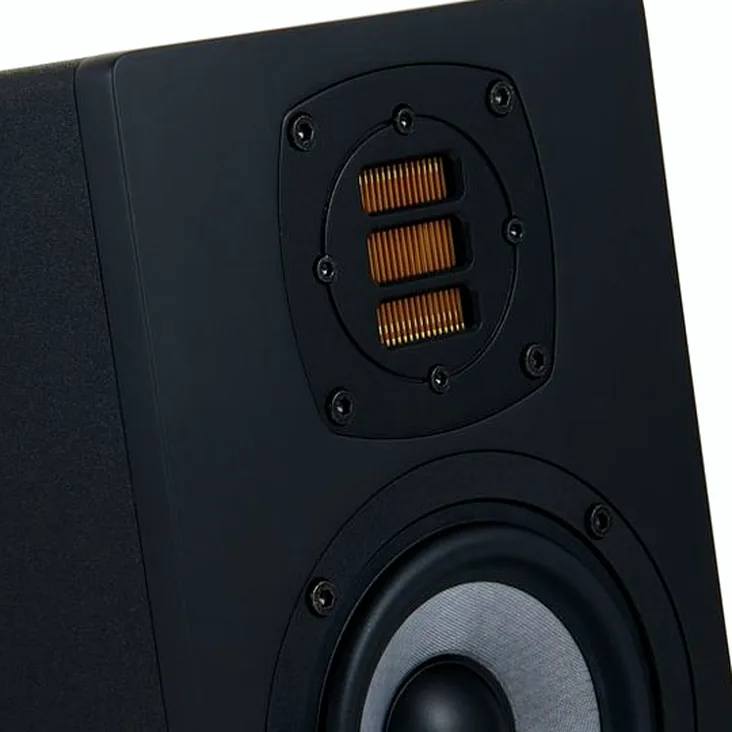 EVE Audio SC204 Recenze: Hit nebo propadák v této cenové kategorii?