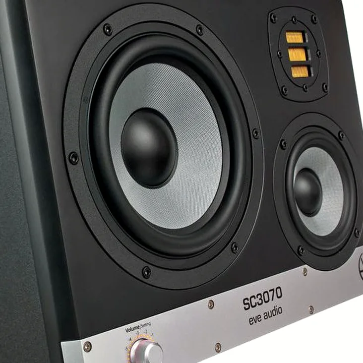 EVE Audio SC3070 left Recenze: Než si koupíte tyto reproduktory