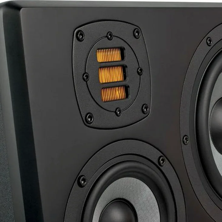 EVE Audio SC3070 right Recenze: Všechny podrobnosti o EVE Audio SC3070 right
