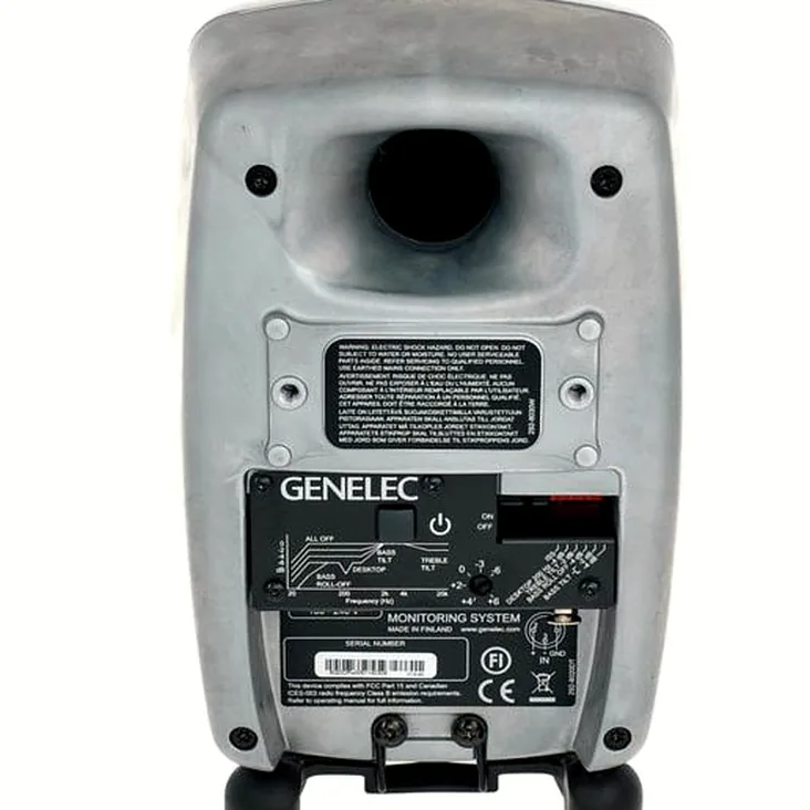 Genelec 8020 RAW Recenze: Otestováno a ohodnoceno ve studiu