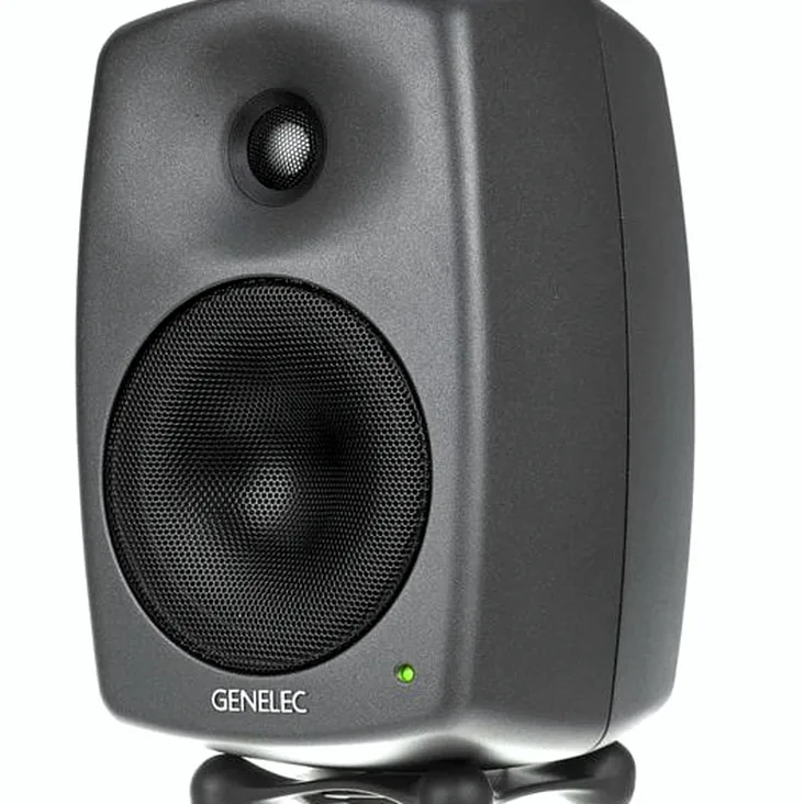 Genelec 8030 CP Recenze: Ponoříme se do detailů zvuku