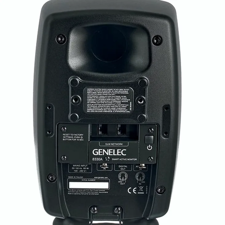 Genelec 8330 AM Pack Recenze: Test kvality zvuku a přesnosti