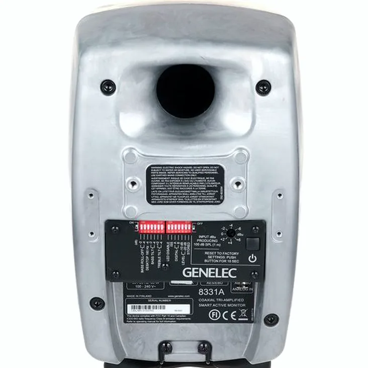 Genelec 8331 RAW Recenze: Výhody a nevýhody konstrukce