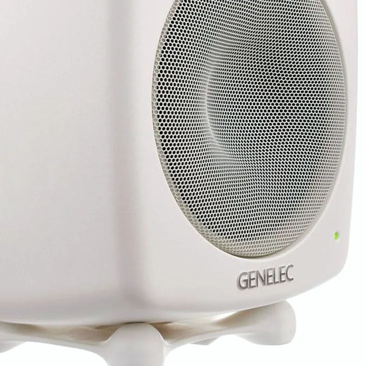 Genelec 8340 AWM Recenze: Analýza frekvenčního pásma a výkonu