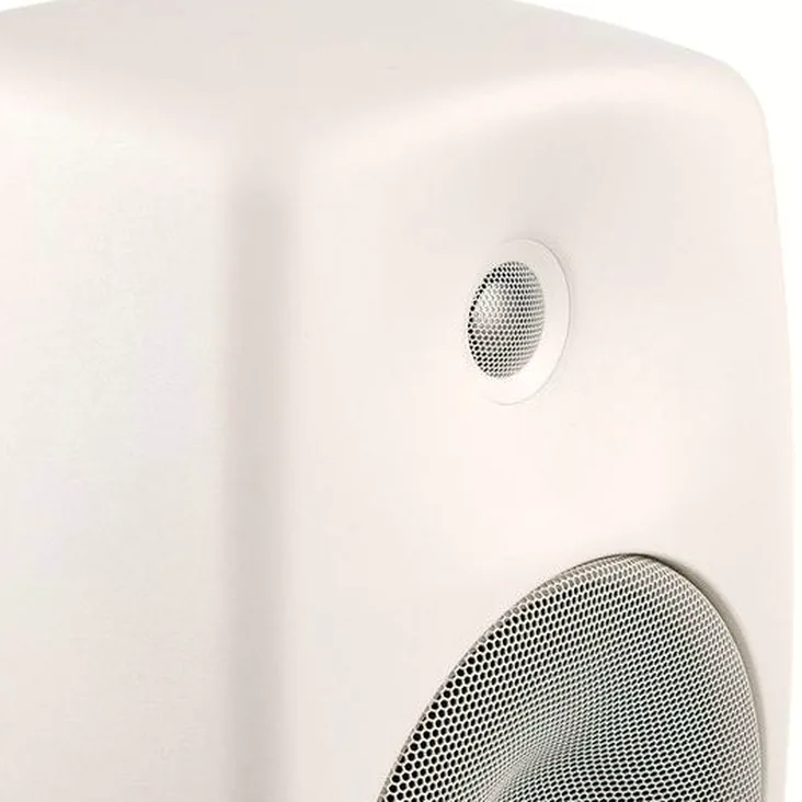 Genelec 8340 AWM Recenze: Analýza frekvenčního pásma a výkonu