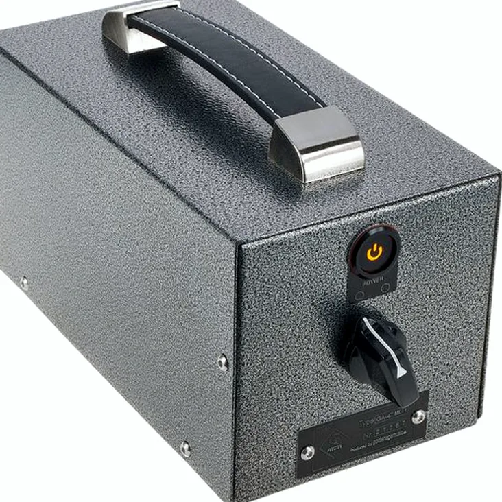 Golden Age Audio Premier GA-47 MKII Recenze: Stojí za to do domácího studia?