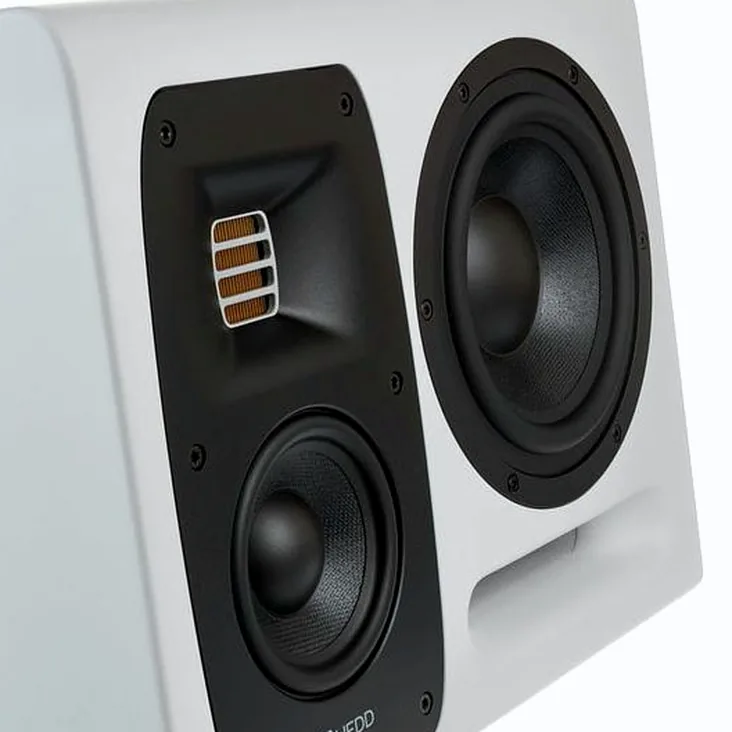 HEDD Type 20 MK2 Right White Recenze: Pod lupou: detaily a zvuková scéna
