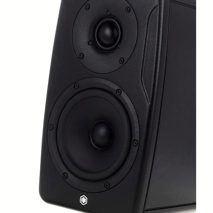 IK Multimedia iLoud Precision 5 MKII Recenze: Stojí za to do domácího studia?