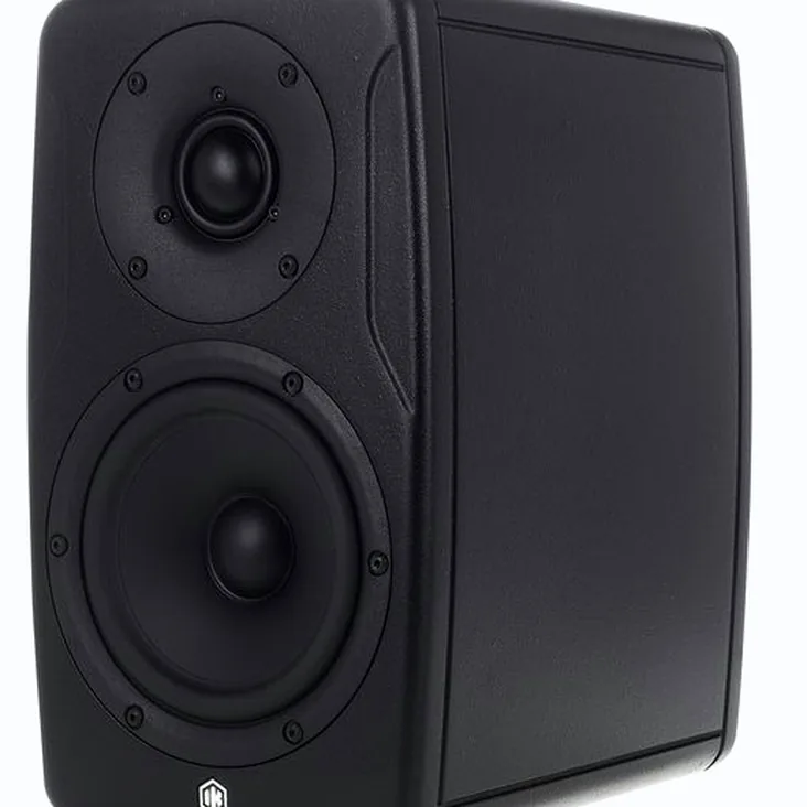 IK Multimedia iLoud Precision 5 MKII Recenze: Stojí za to do domácího studia?