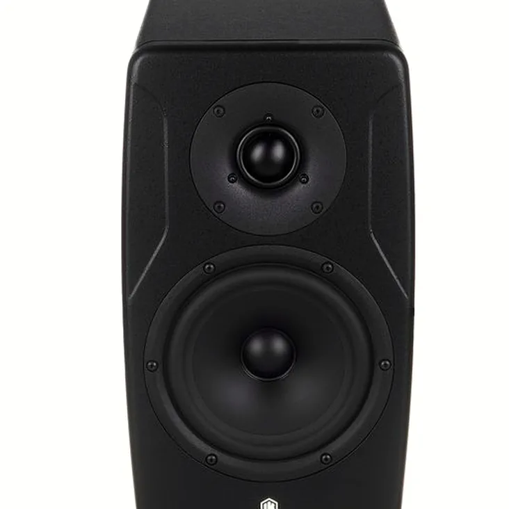 IK Multimedia iLoud Precision 6 MKII Recenze: Měli byste je koupit do studia?