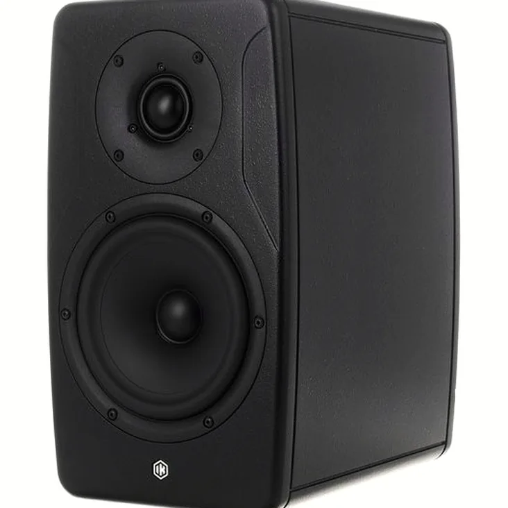 IK Multimedia iLoud Precision 6 MKII Recenze: Měli byste je koupit do studia?