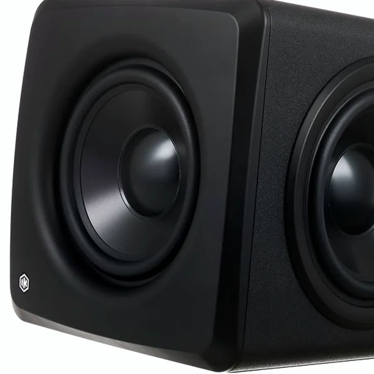 IK Multimedia iLoud Sub Recenze: Úplná technická specifikace