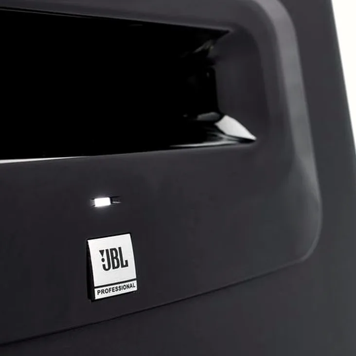 JBL LSR 310 S Recenze: Analýza frekvenčního pásma a výkonu
